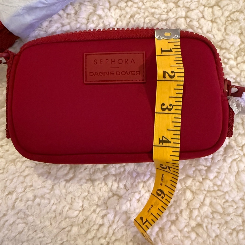 Dagne Dover for Sephora Phone Sling Crossbody NWT - Picture 4 of 5